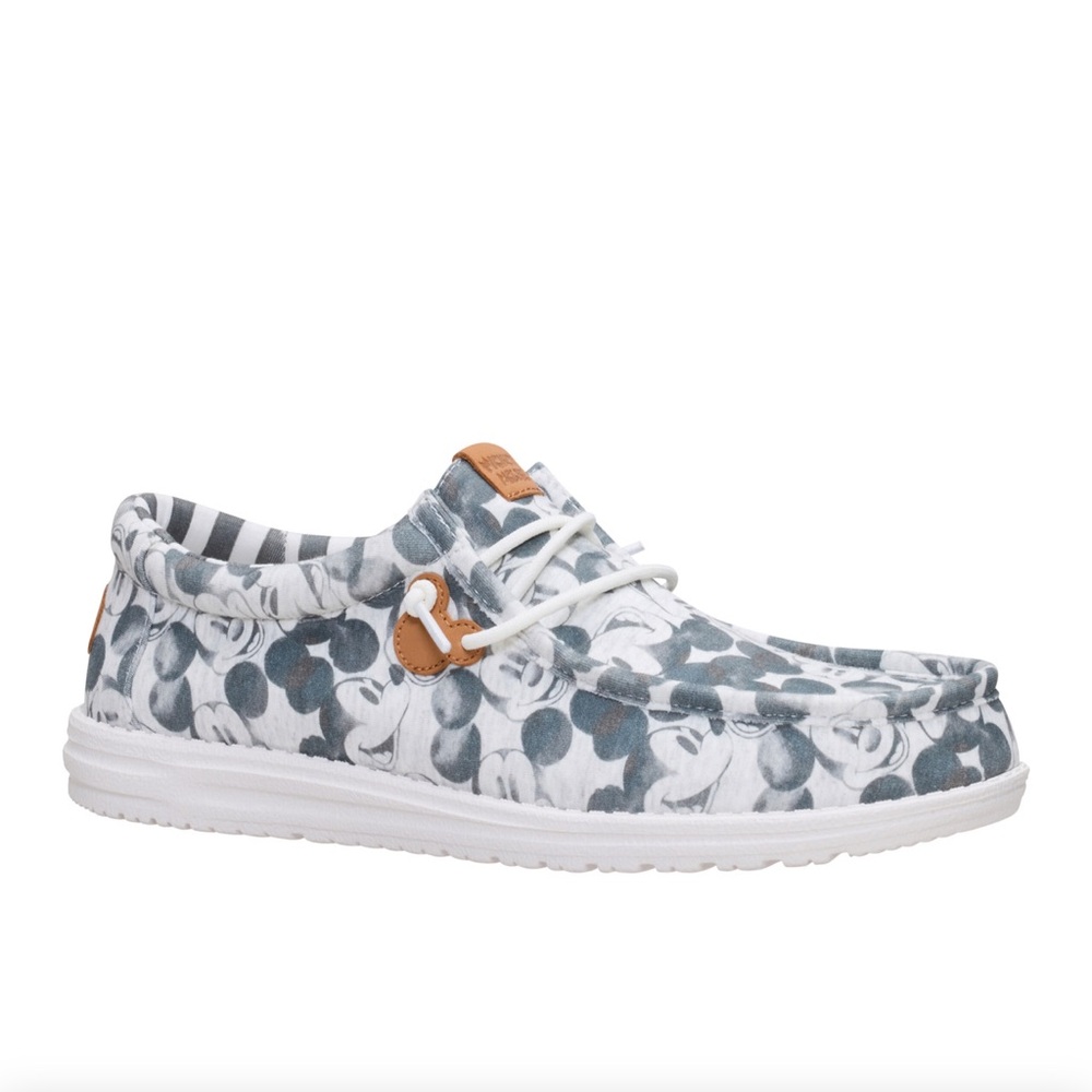 Hey Dude Disney - Limited Edition W11